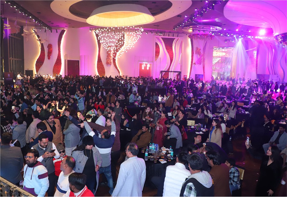 BRANDING & ADVERTISING