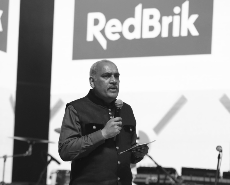 CORPORATE IDENTITY DEVELOPMENT